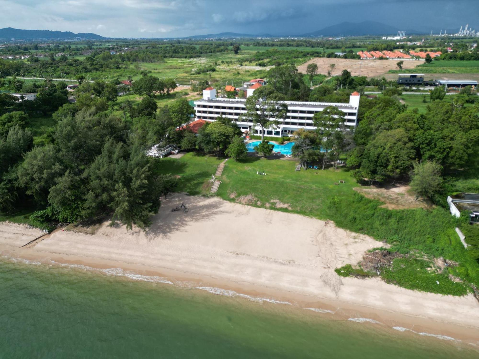 Purimas Beach Hotel & Spa Ban Chang  Eksteriør billede