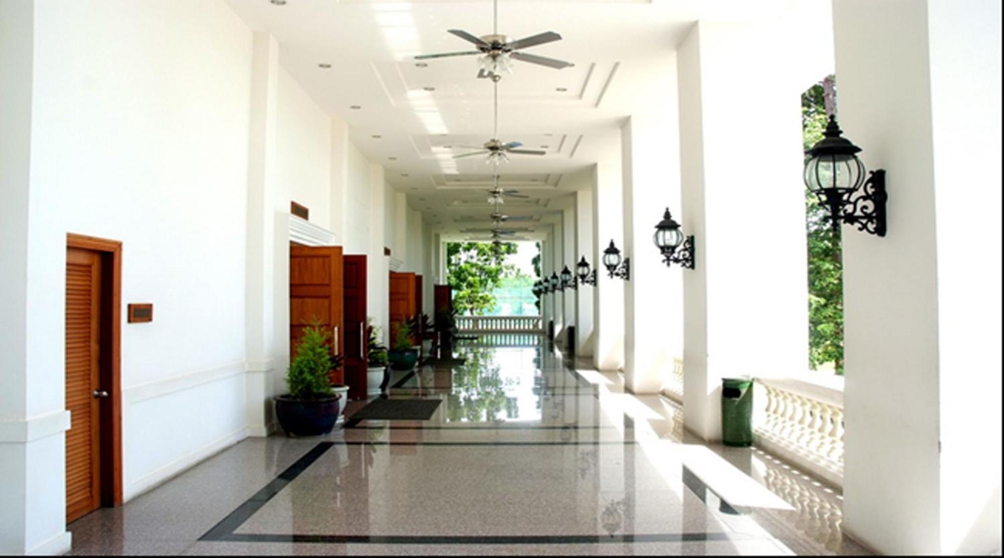Purimas Beach Hotel & Spa Ban Chang  Eksteriør billede
