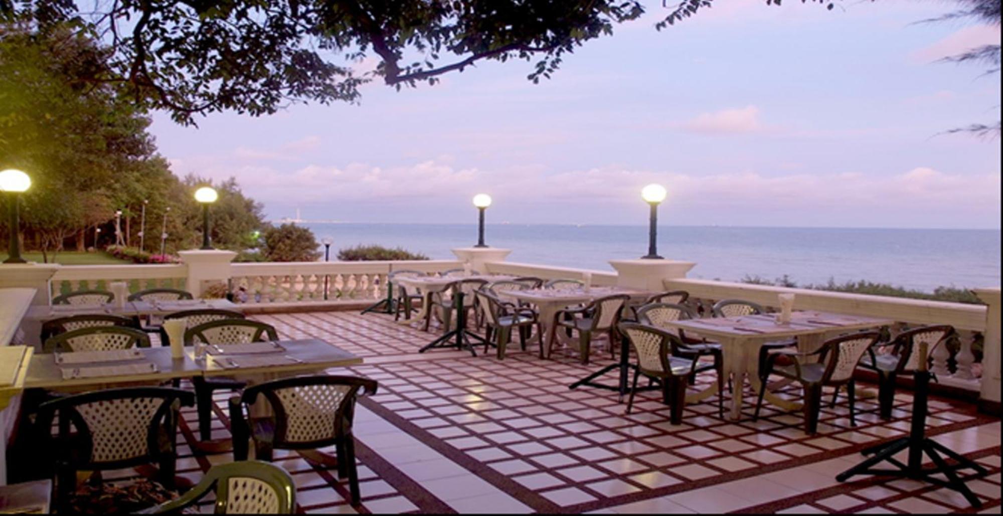 Purimas Beach Hotel & Spa Ban Chang  Eksteriør billede