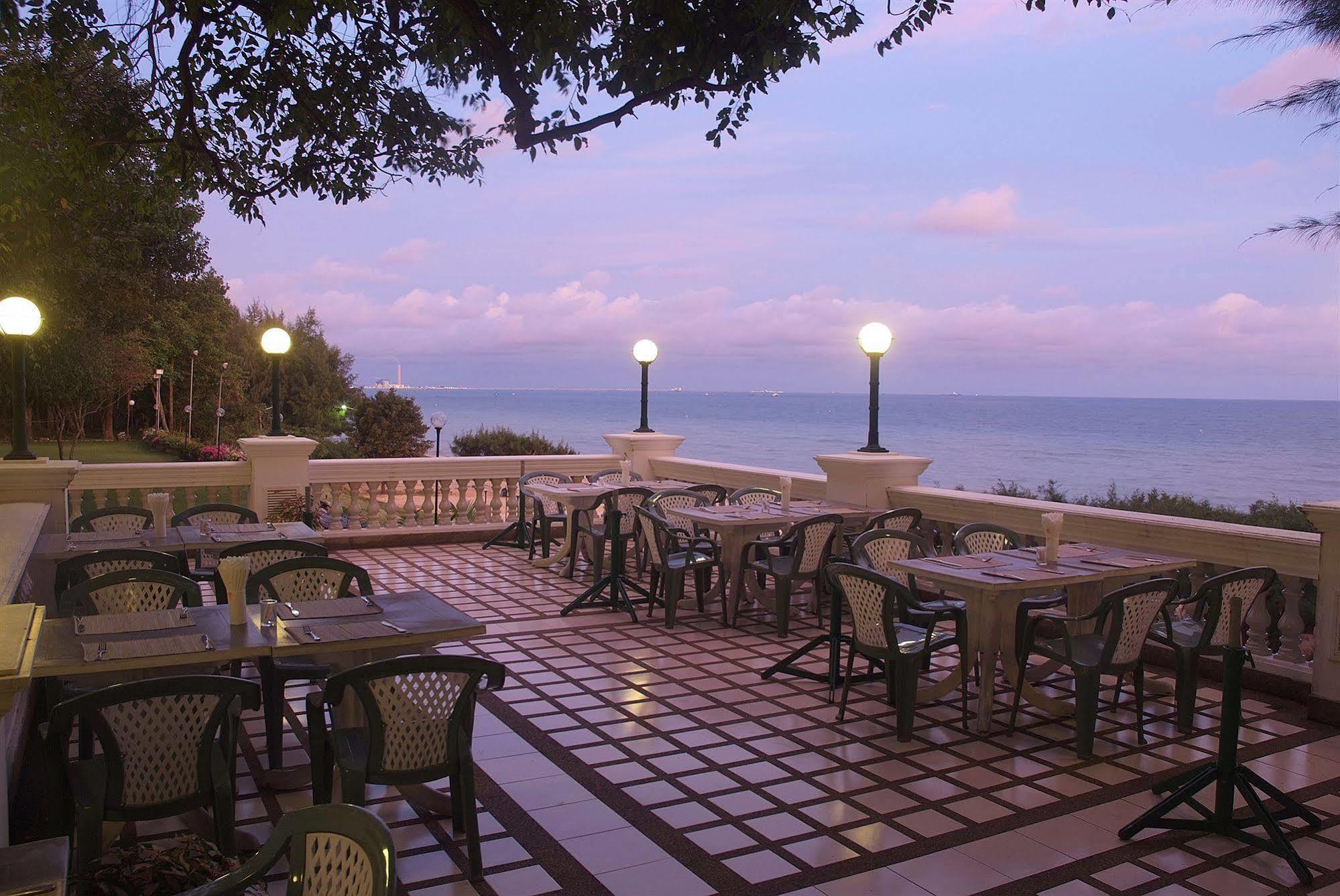 Purimas Beach Hotel & Spa Ban Chang  Eksteriør billede